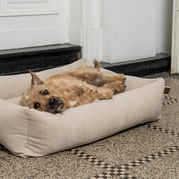 Fantail Mellow Snug Oat Beige Dog Bed